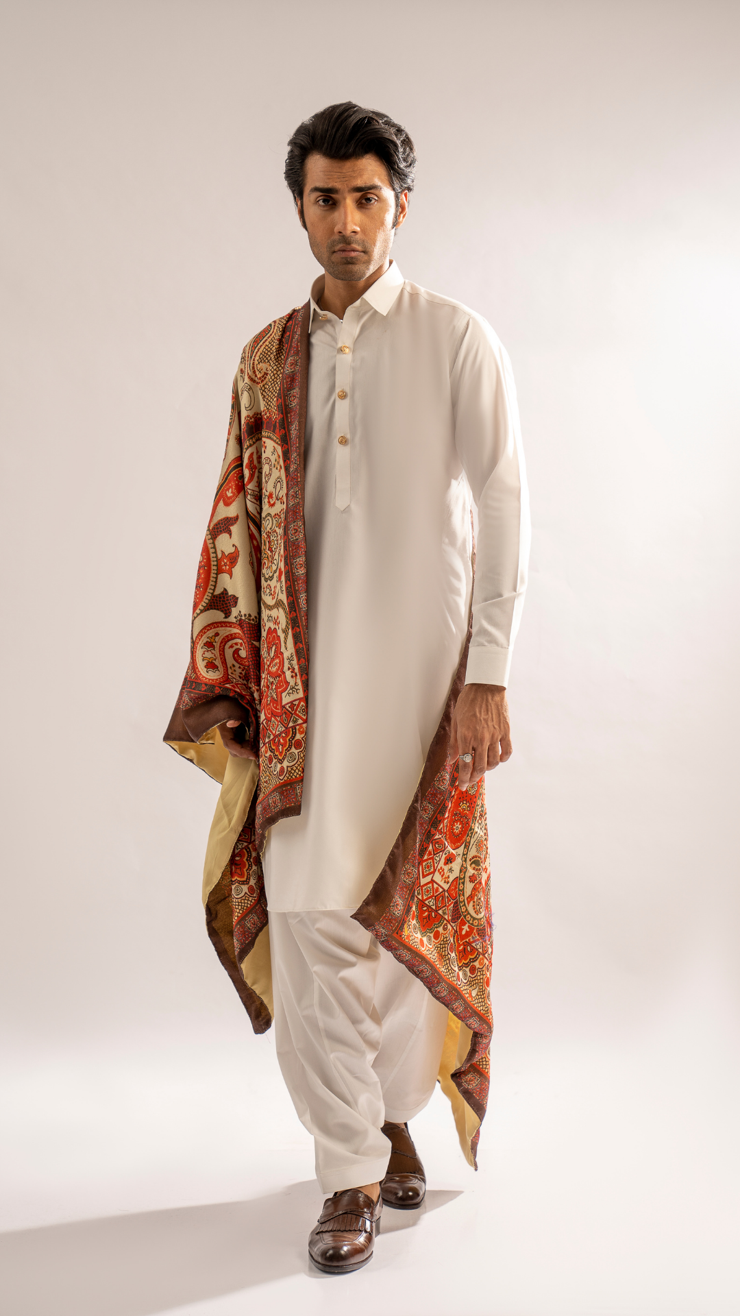 SH 11 Men's Shawl Khat Odhni
