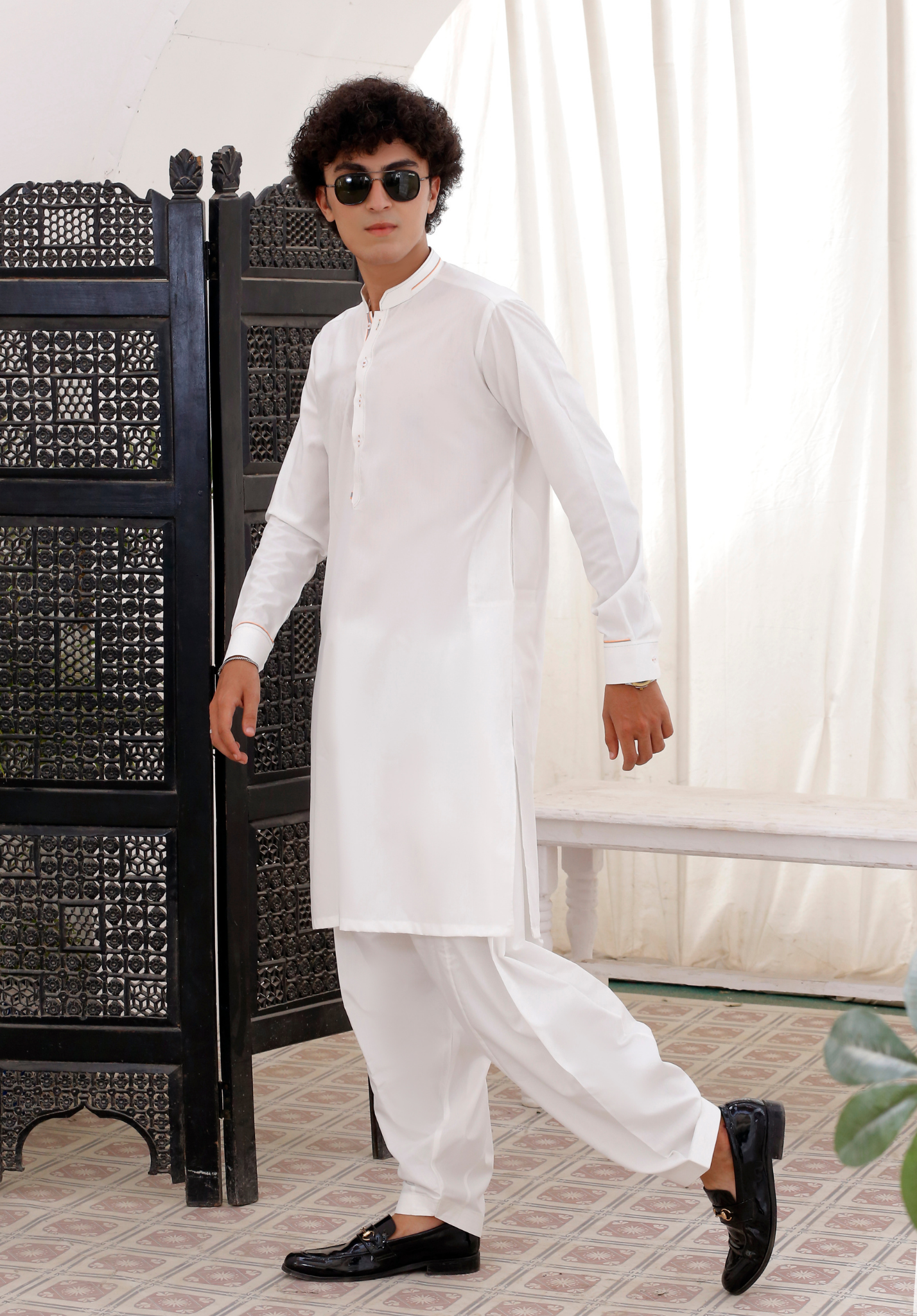 ER 791 White Shalwar Kameez