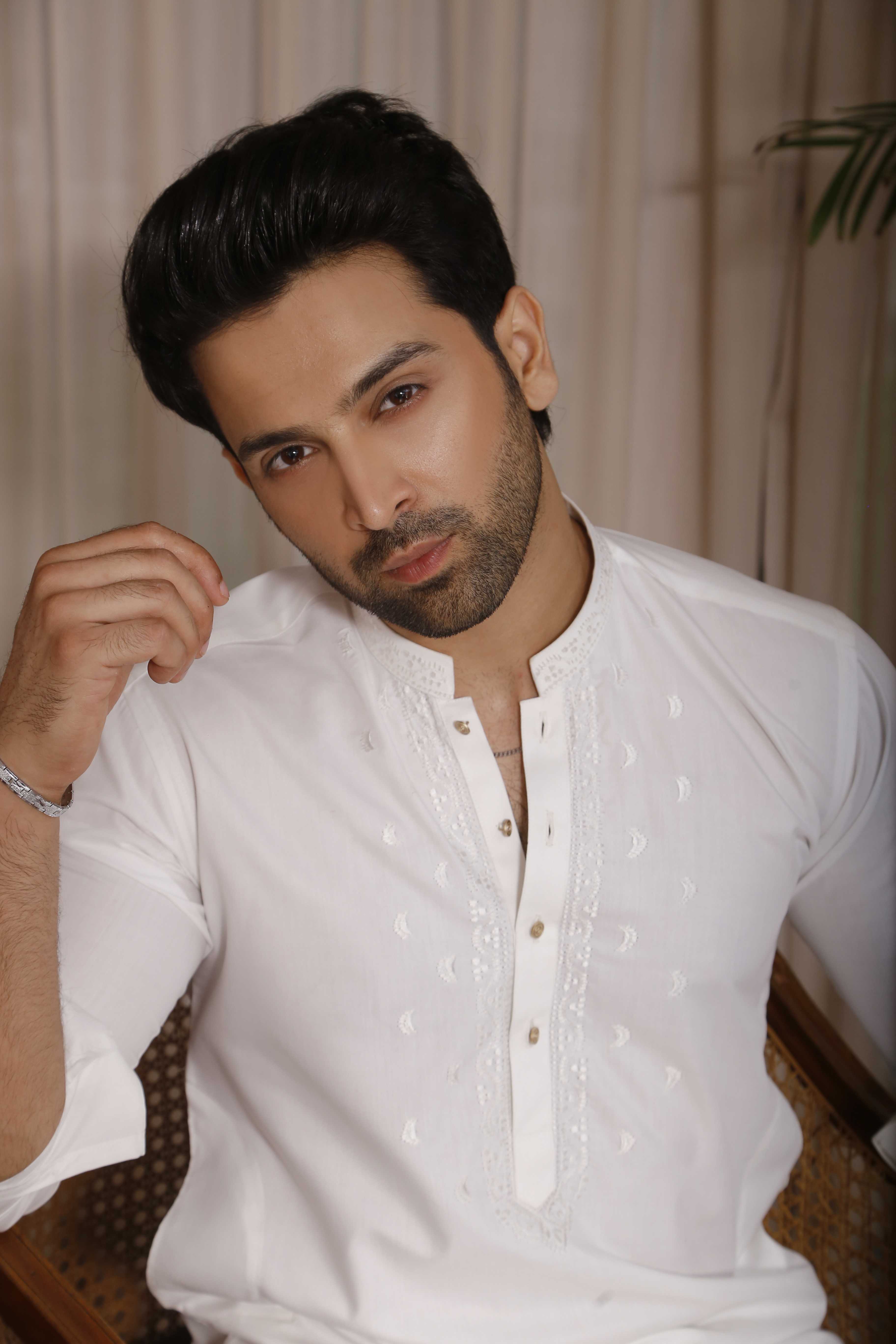 White Kurta Pajama Celebrities Spotted